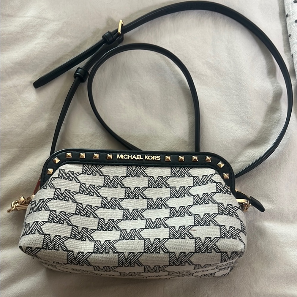 Michael Kors Black and White Crossbody Bag